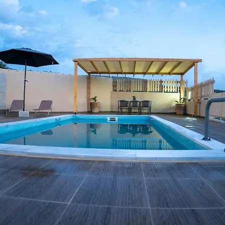 Sunny House